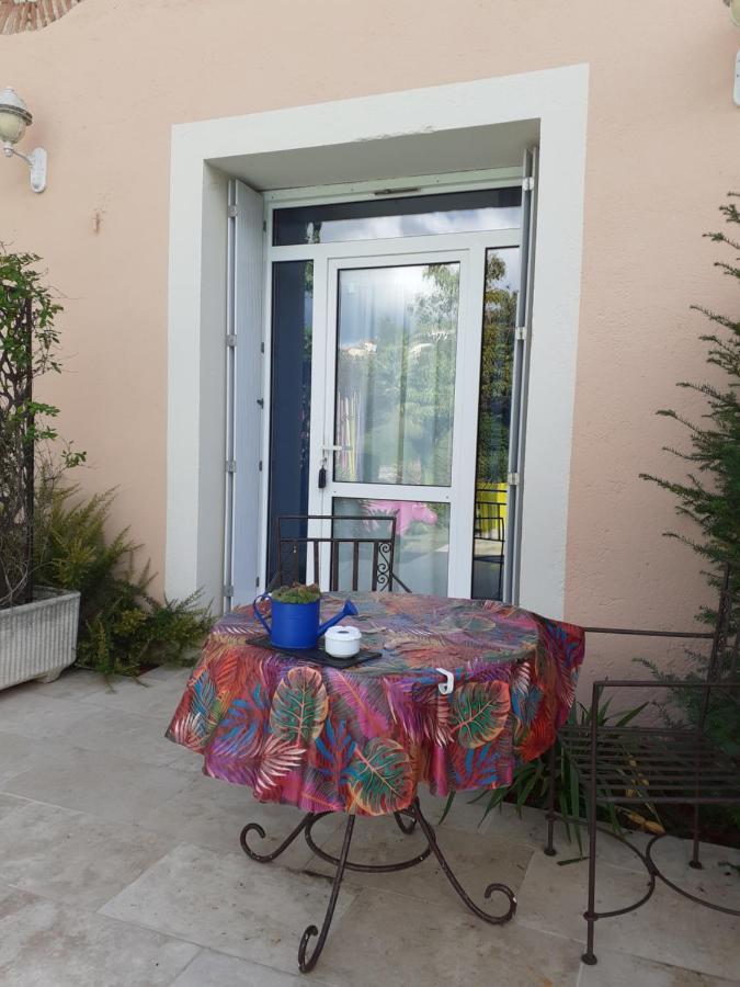 La Casa Color Bed & Breakfast Lamagdelaine Dış mekan fotoğraf